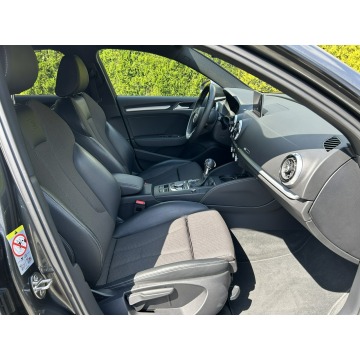 Audi A3  Hatchback 2019,  1.5 benzyna, automat - Na sprzedaż za 79 800 zł - Tarnów - zdjęcie 7