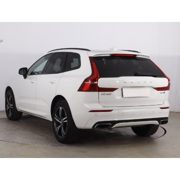 Volvo XC60  SUV 2019,  2.0 benzyna, automat - Na sprzedaż za 116 999 zł - Zamość - zdjęcie 6