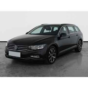 Volkswagen Passat  Kombi 2023,  1.5 benzyna, automat - Na sprzedaż za 74 999 zł - Piaseczno - zdjęcie 3