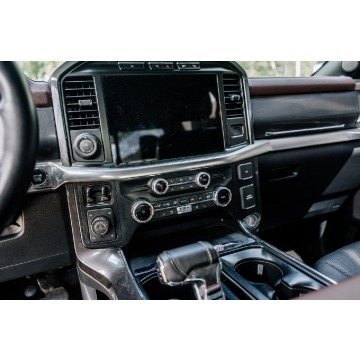Ford F150  Pick-up 2023,  5.0 benzyna, automat - Na sprzedaż za 195 000 zł - Działdowo - zdjęcie 4