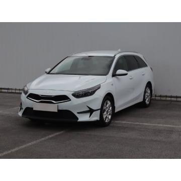 Kia Ceed  Kombi 2023,  1.0 benzyna - Na sprzedaż za 54 999 zł - Lublin - zdjęcie 3