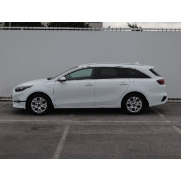 Kia Ceed  Kombi 2023,  1.0 benzyna - Na sprzedaż za 54 999 zł - Lublin - zdjęcie 4