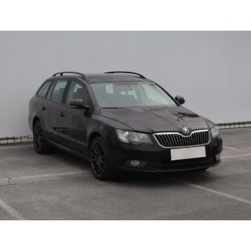 Skoda Superb  Kombi 2014,  1.4 benzyna - Na sprzedaż za 15 999 zł - Lublin - zdjęcie 1
