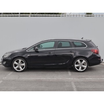 Opel Astra  Kombi 2011,  1.6 benzyna+LPG, automat - Na sprzedaż za 23 999 zł - Lublin - zdjęcie 4