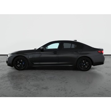 BMW Seria 5  Liftback 2022,  2.0 benzyna, automat - Na sprzedaż za 164 999 zł - Piaseczno - zdjęcie 4