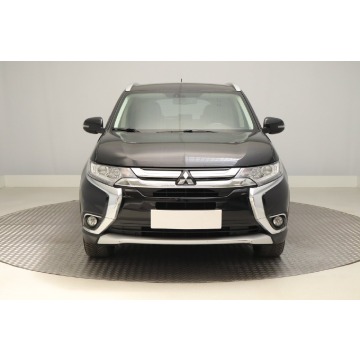Mitsubishi Outlander  SUV 2016,  2.3 diesel - Na sprzedaż za 49 999 zł - Zabrze - zdjęcie 2