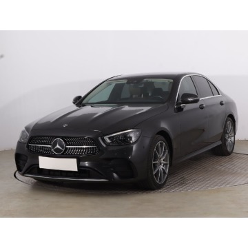 Mercedes - Benz E-klasa  Liftback 2020,  2.0 diesel, automat - Na sprzedaż za 134 999 zł - Kraśnik - zdjęcie 3