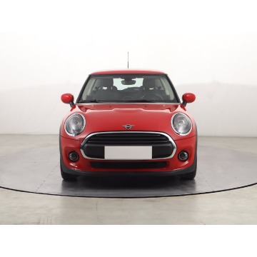 Mini   Hatchback 2020,  1.5 benzyna - Na sprzedaż za 54 999 zł - Katowice - zdjęcie 2