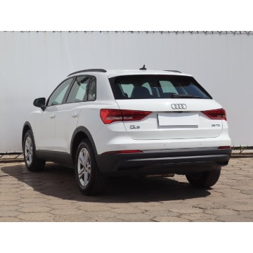 Audi Q3  SUV 2019,  2.0 diesel, automat - Na sprzedaż za 77 999 zł - Łódź - zdjęcie 6