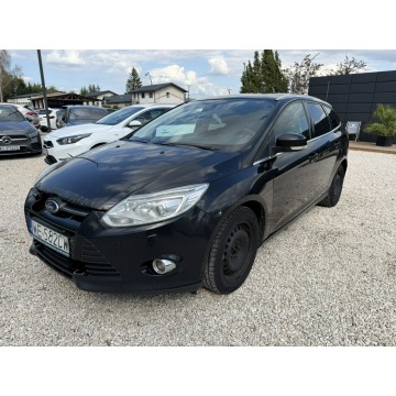 Ford Focus  Kombi 2012,  1.6 benzyna - Na sprzedaż za 13 800 zł - Pęcice - zdjęcie 2