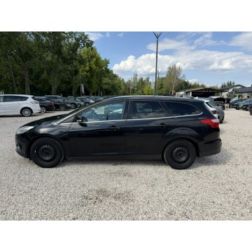 Ford Focus  Kombi 2012,  1.6 benzyna - Na sprzedaż za 13 800 zł - Pęcice - zdjęcie 8