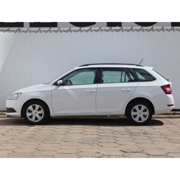Skoda Fabia  Kombi 2022,  1.0 benzyna - Na sprzedaż za 46 999 zł - Łódź - zdjęcie 4