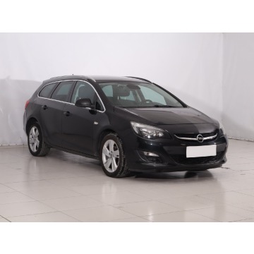 Opel Astra  Kombi 2014,  1.4 benzyna - Na sprzedaż za 20 999 zł - Koszalin - zdjęcie 1