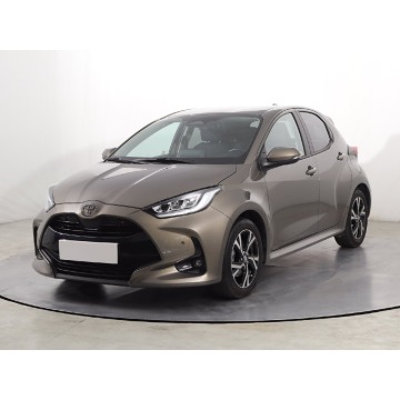 Toyota Yaris  Hatchback 2024,  1.5 benzyna, automat - Na sprzedaż za 83 999 zł - Katowice - zdjęcie 3