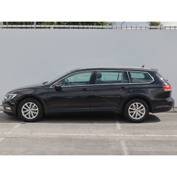 Volkswagen Passat  Kombi 2015,  1.6 diesel - Na sprzedaż za 34 499 zł - Lublin - zdjęcie 4