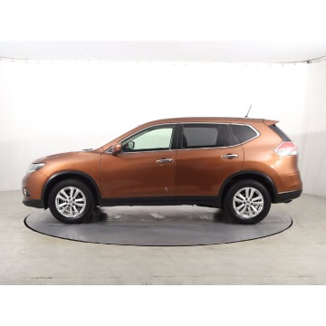 Nissan X-Trail  SUV 2015,  1.6 benzyna - Na sprzedaż za 50 999 zł - Katowice - zdjęcie 4