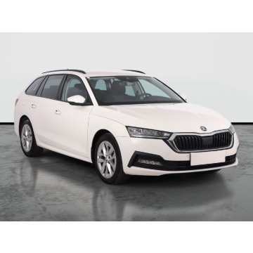 Skoda Octavia 1.5 TSI (150KM), 2023