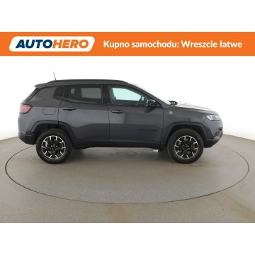Jeep Compass  SUV 2022,  1.3 hybryda, automat - Na sprzedaż za 84 300 zł - Warszawa - zdjęcie 9