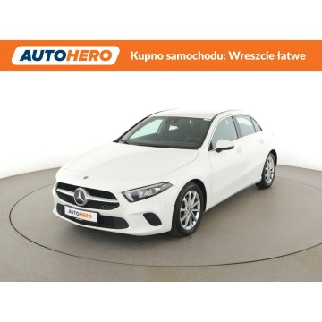 Mercedes A 180 - 180d Automat Navi Tempomat Grzane Fotele MBUX PArkAssist Kamera LED