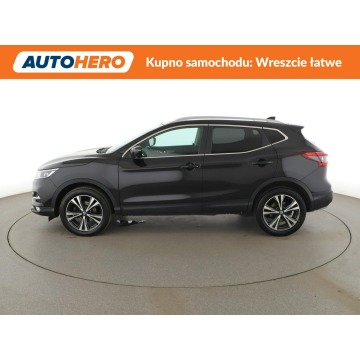 Nissan Qashqai  SUV 2018,  1.6 benzyna - Na sprzedaż za 64 300 zł - Warszawa - zdjęcie 2