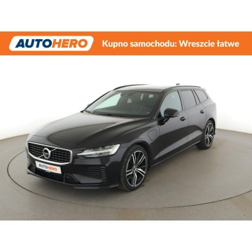 Volvo V60 - PHEV 4x4 automat full LED skóra navi panorama grzane fotele virtual co