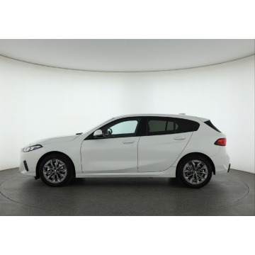 BMW Seria 1  Hatchback 2025,  1.5 benzyna, automat - Na sprzedaż za 114 999 zł - Piaseczno - zdjęcie 4