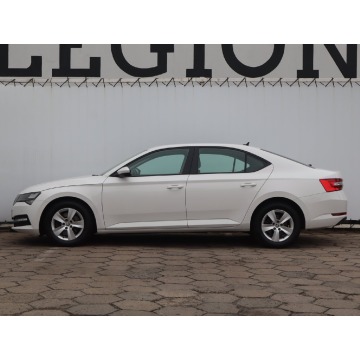 Skoda Superb  Liftback 2021,  1.5 benzyna - Na sprzedaż za 61 999 zł - Łódź - zdjęcie 4
