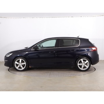 Peugeot 308  Hatchback 2015,  1.2 benzyna - Na sprzedaż za 24 499 zł - Bieruń - zdjęcie 4