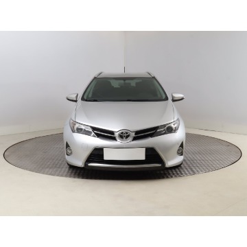 Toyota Auris  Kombi 2014,  1.4 diesel - Na sprzedaż za 25 499 zł - Bielany Wrocławskie - zdjęcie 2