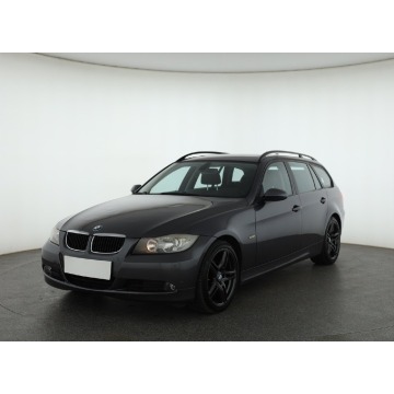 BMW Seria 3  Hatchback 2007,  2.0 benzyna - Na sprzedaż za 16 899 zł - Piaseczno - zdjęcie 3