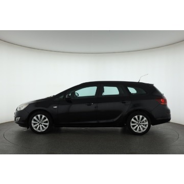 Opel Astra  Kombi 2011,  1.4 benzyna - Na sprzedaż za 12 999 zł - Piaseczno - zdjęcie 4