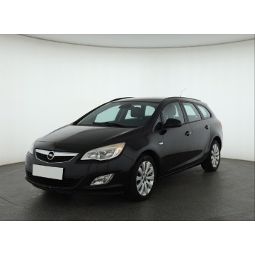 Opel Astra  Kombi 2011,  1.4 benzyna - Na sprzedaż za 12 999 zł - Piaseczno - zdjęcie 3