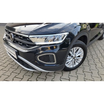 Volkswagen T-Roc  SUV 2022,  1.5 benzyna - Na sprzedaż za 65 805 zł - Siedlce - zdjęcie 2