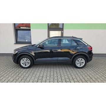 Volkswagen T-Roc  SUV 2022,  1.5 benzyna - Na sprzedaż za 65 805 zł - Siedlce - zdjęcie 5