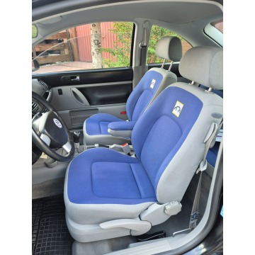 Volkswagen New Beetle  Coupe/Sportowy 2000,  1.6 benzyna - Na sprzedaż za 13 900 zł - Radom - zdjęcie 9