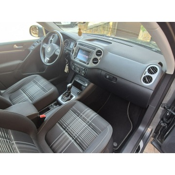 Volkswagen Tiguan  SUV 2016,  2.0 diesel, automat - Na sprzedaż za 48 900 zł - Radom - zdjęcie 11