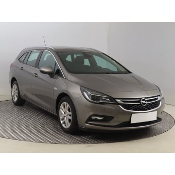 Opel Astra 1.4 T (125KM), 2016