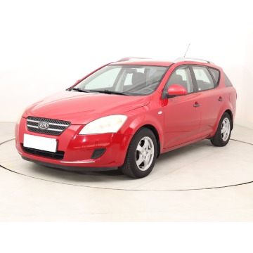 Kia Ceed  Kombi 2008,  1.6 diesel - Na sprzedaż za 6 999,00 zł - Bielany Wrocławskie - zdjęcie 3