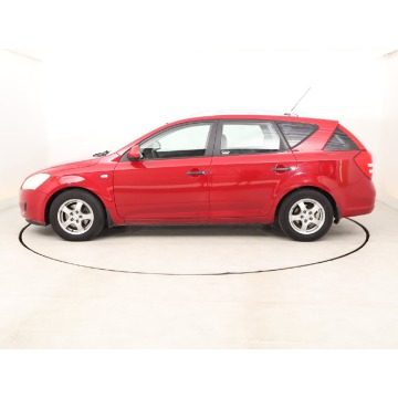 Kia Ceed  Kombi 2008,  1.6 diesel - Na sprzedaż za 6 999,00 zł - Bielany Wrocławskie - zdjęcie 4