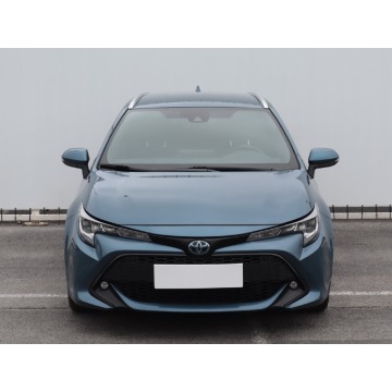 Toyota Corolla  Kombi 2021,  1.8 benzyna, automat - Na sprzedaż za 79 499 zł - Lublin - zdjęcie 2