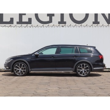 Volkswagen Passat  Kombi 2016,  2.0 diesel, automat - Na sprzedaż za 66 999 zł - Łódź - zdjęcie 4
