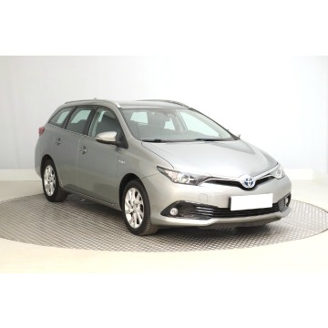 Toyota Auris Hybrid (136KM), 2018