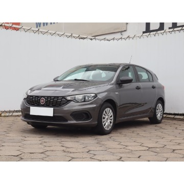 Fiat Tipo  Hatchback 2017,  1.4 benzyna+LPG - Na sprzedaż za 32 499 zł - Łódź - zdjęcie 3