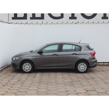 Fiat Tipo  Hatchback 2017,  1.4 benzyna+LPG - Na sprzedaż za 32 499 zł - Łódź - zdjęcie 4