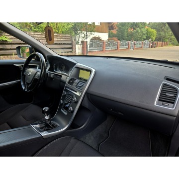 Volvo   SUV 2014,  2.0 diesel - Na sprzedaż za 39 900 zł - Tychy - zdjęcie 6