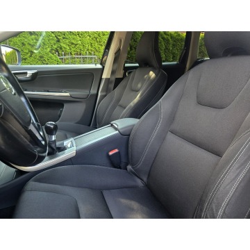 Volvo   SUV 2014,  2.0 diesel - Na sprzedaż za 39 900 zł - Tychy - zdjęcie 10