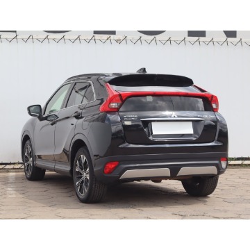 Mitsubishi Eclipse  SUV 2018,  1.5 benzyna, automat - Na sprzedaż za 62 999 zł - Łódź - zdjęcie 6