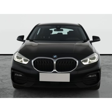 BMW Seria 1  Hatchback 2022,  1.5 benzyna, automat - Na sprzedaż za 68 499 zł - Piaseczno - zdjęcie 2
