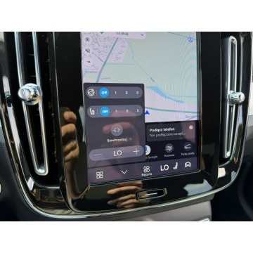 Volvo   SUV 2025,  2.0 benzyna, automat - Na sprzedaż za 159 900 zł - Pęcice - zdjęcie 11