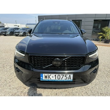 Volvo   SUV 2025,  2.0 benzyna, automat - Na sprzedaż za 159 900 zł - Pęcice - zdjęcie 10